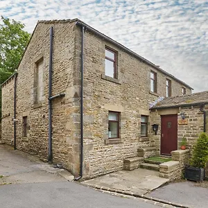 Host & - The Barn Holiday home